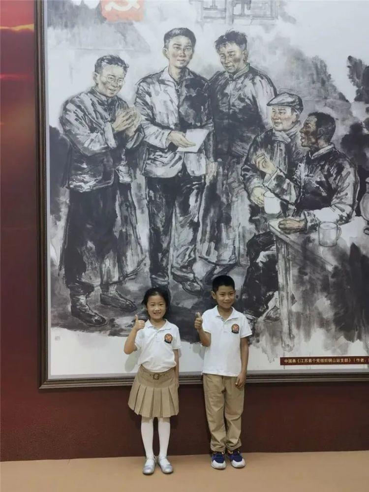 警察战僵尸无敌版